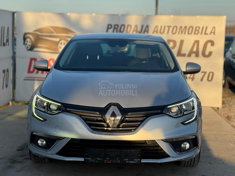 Renault Megane BOSE