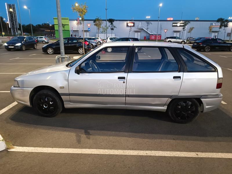 Zastava Florida In 1.6 In L