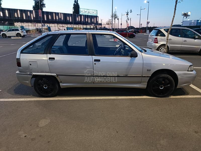 Zastava Florida In 1.6 In L