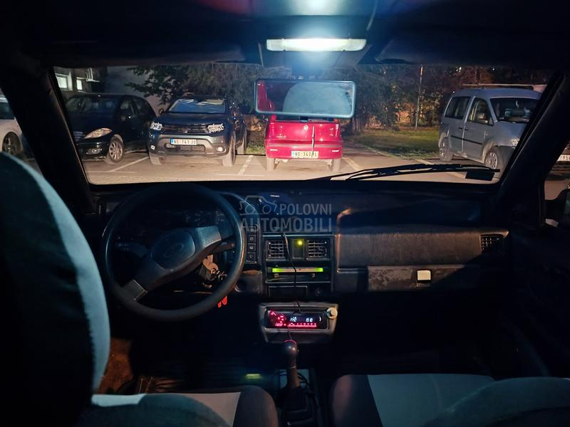 Zastava Florida In 1.6 In L