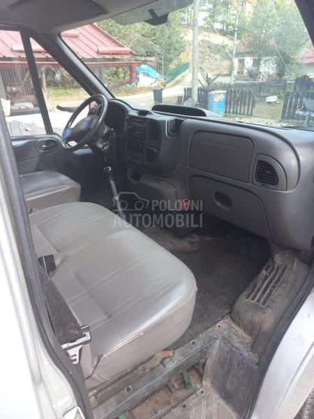 Ford Transit putar4600