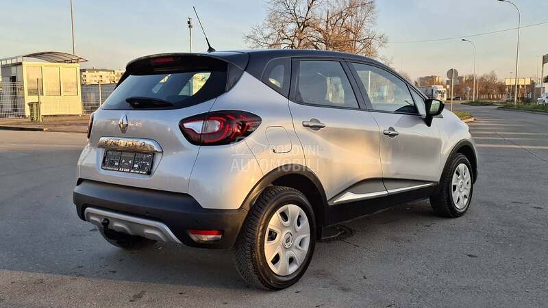 Renault Captur by color