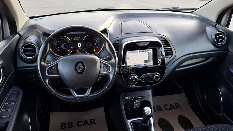 Renault Captur by color