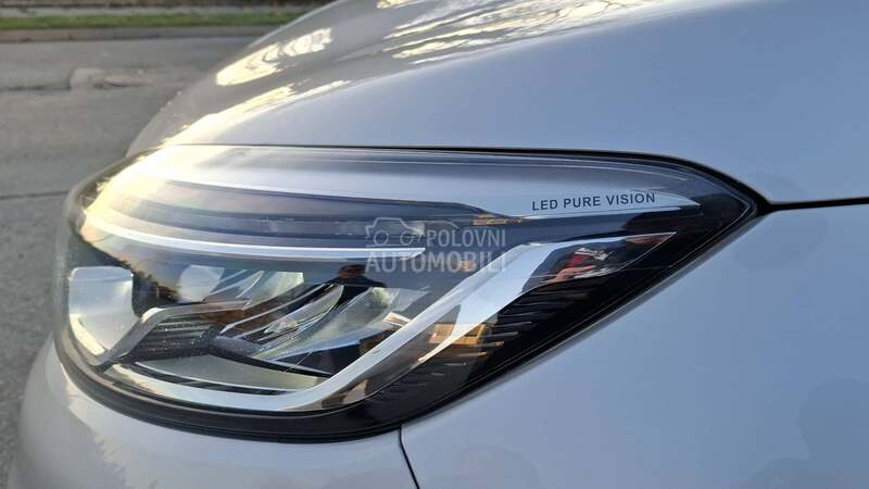 Renault Captur by color