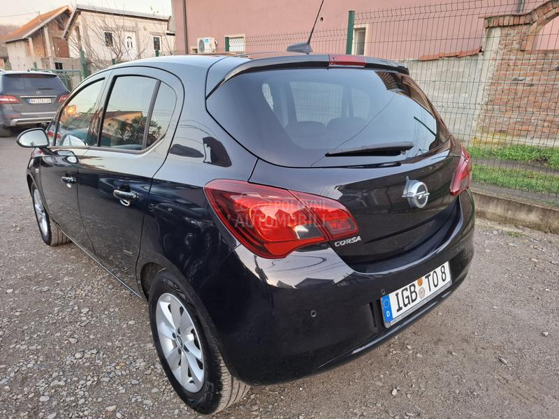 Opel Corsa E 1.4b alu 5vr nav