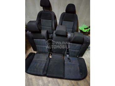 Sedista za Peugeot 207