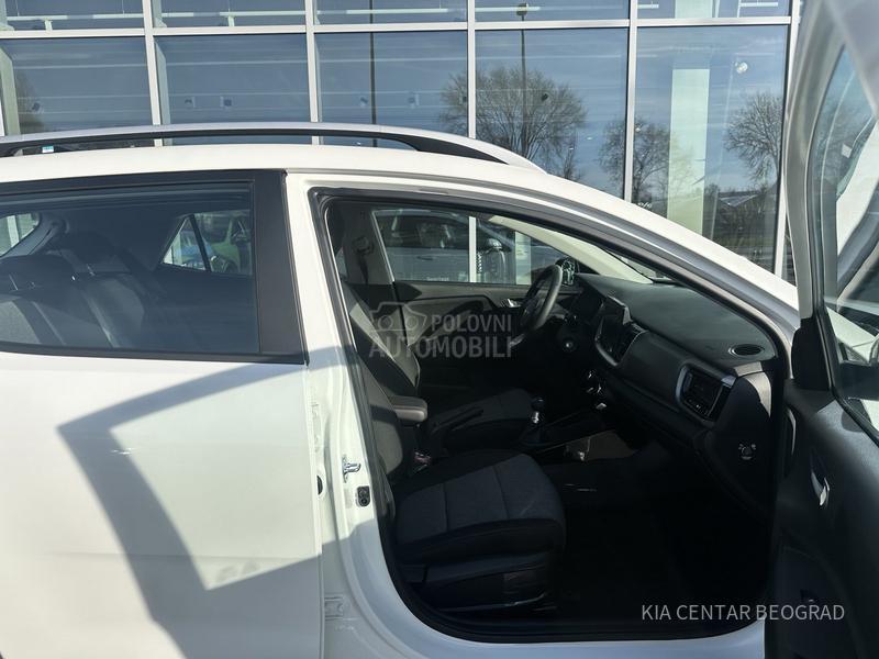 Kia Stonic G1.2 LX URBAN M/T