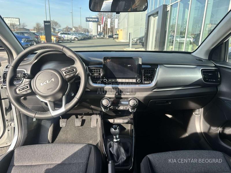 Kia Stonic G1.2 LX URBAN M/T
