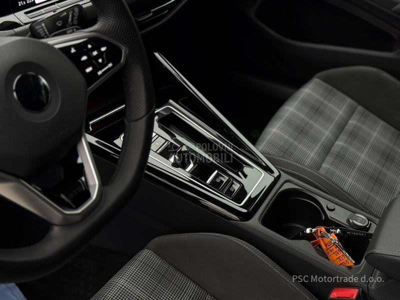 Volkswagen Golf 8 GTD/Nardo/Black/IQ