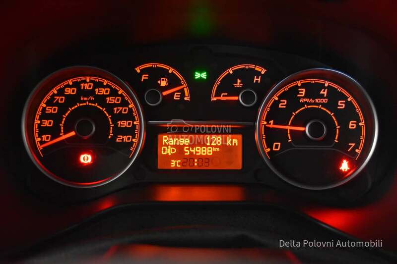 Fiat Doblo 1.4 N1 Sedište