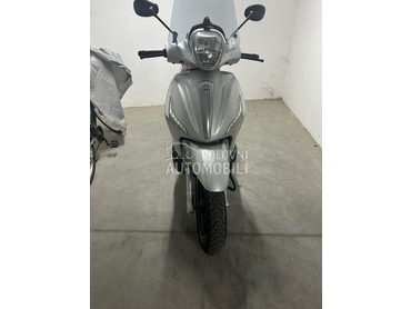 Piaggio beverly 350 st