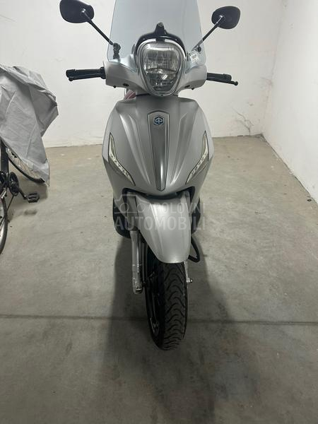 Piaggio beverly 350 st