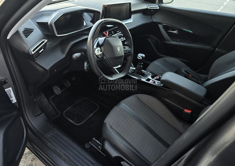 Peugeot 2008 1.2 Allure Virtual