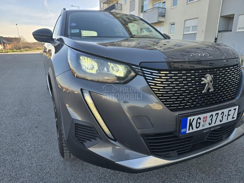 Peugeot 2008 1.2 Allure Virtual