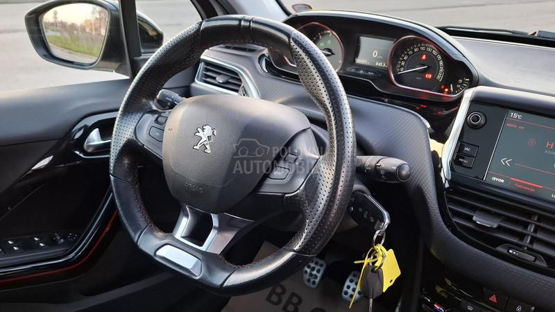 Peugeot 2008 Gt line 1/1