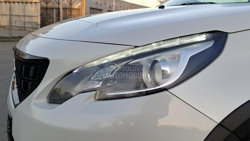 Peugeot 2008 Gt line 1/1