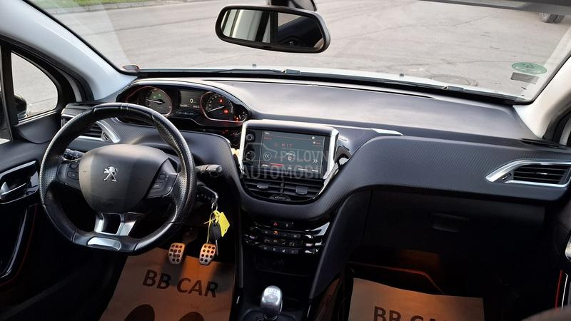 Peugeot 2008 Gt line 1/1