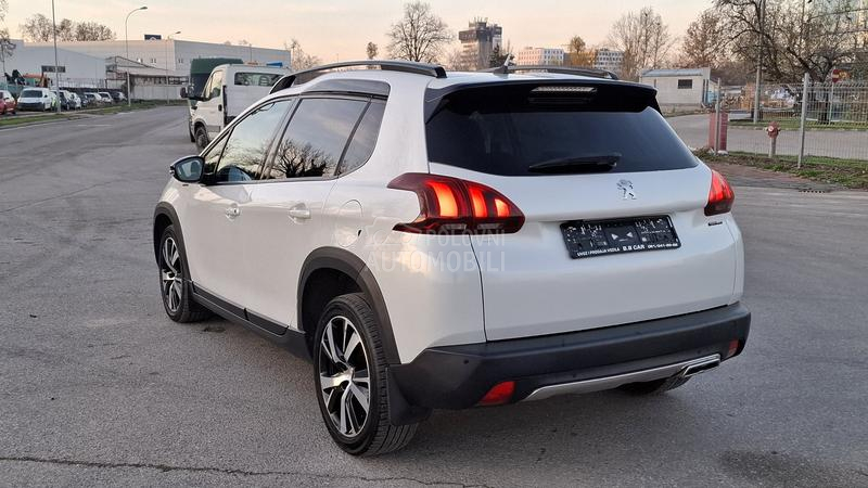 Peugeot 2008 Gt line 1/1