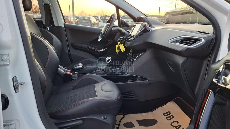 Peugeot 2008 Gt line 1/1