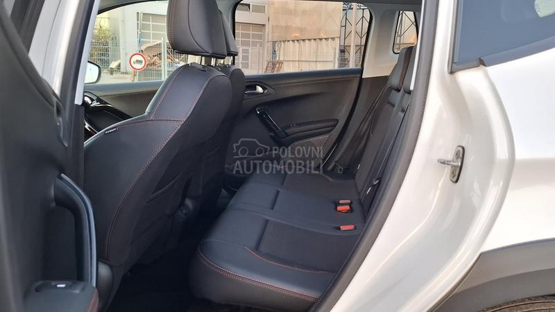 Peugeot 2008 Gt line 1/1