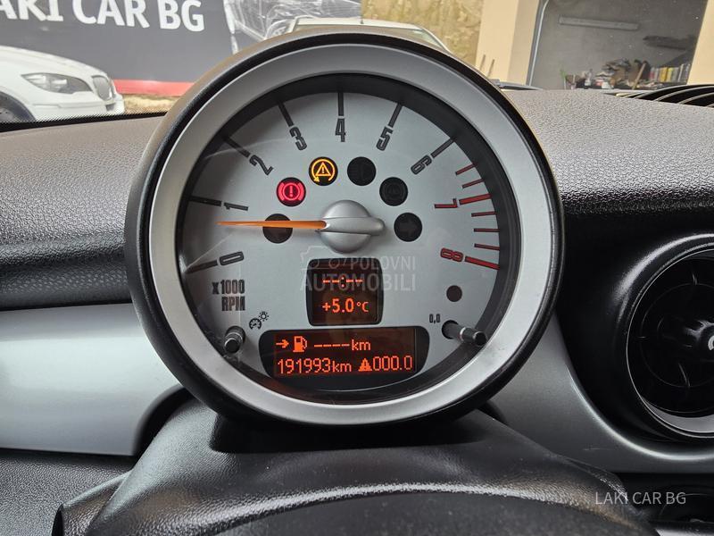 MINI Cooper 1.6b