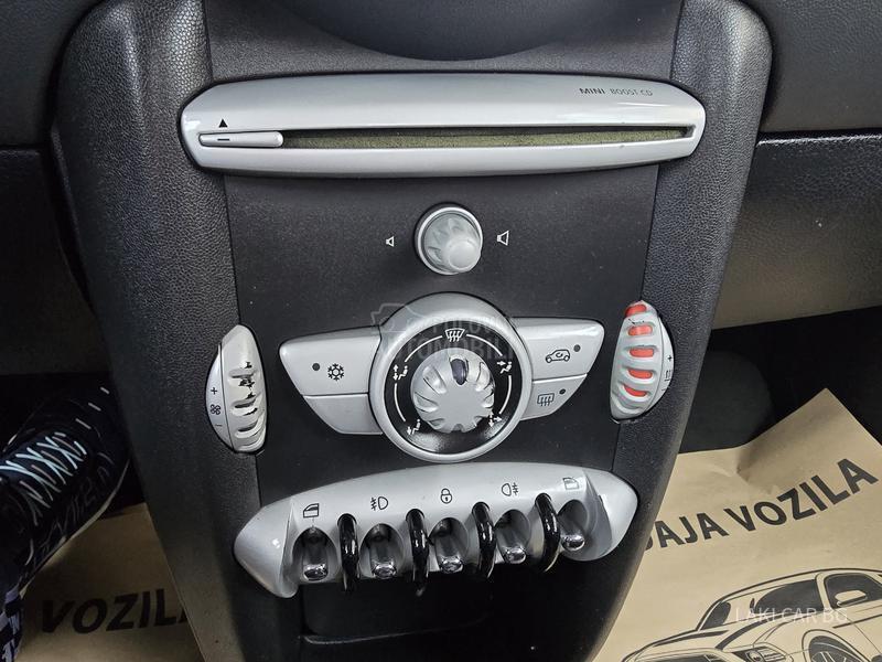 MINI Cooper 1.6b