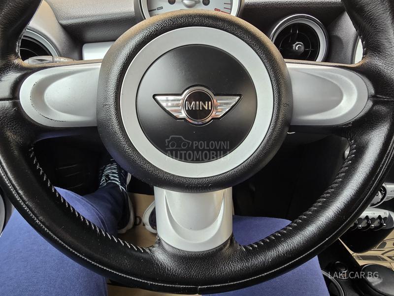MINI Cooper 1.6b