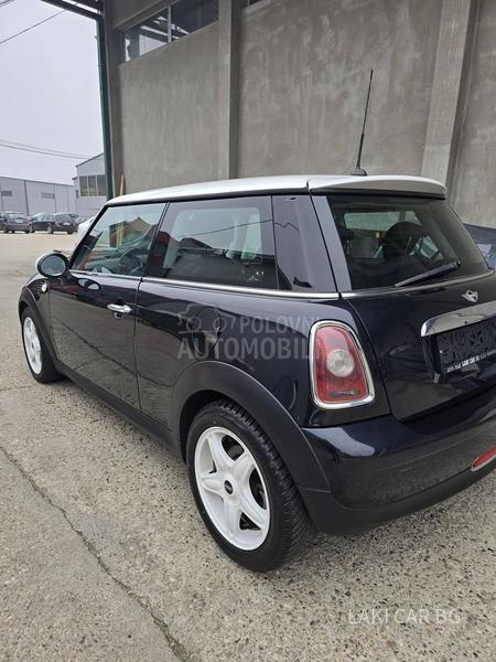 MINI Cooper 1.6b