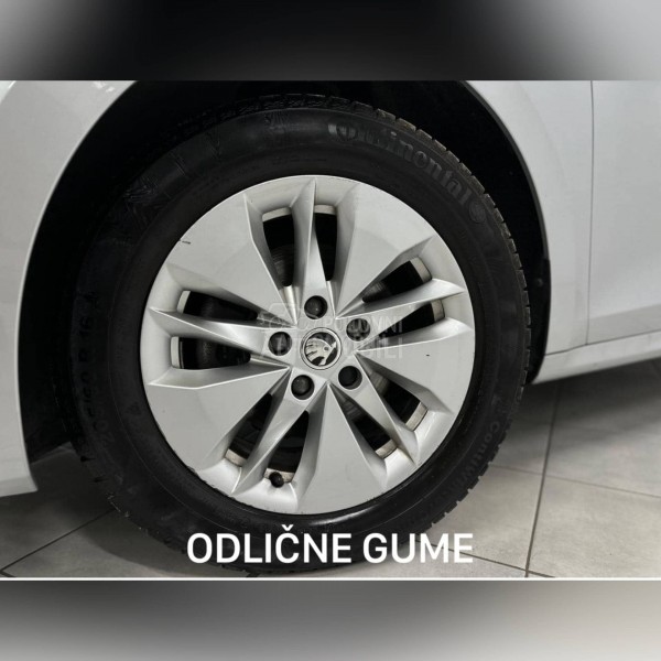 Škoda Octavia 1.0 TSI BUSINES AUT