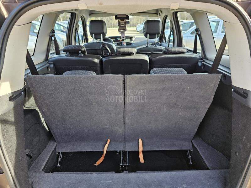 Renault Grand Scenic 1,9 dci iz CH