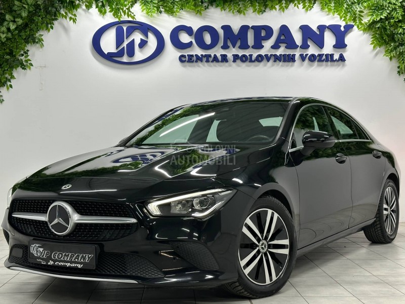 Mercedes Benz CLA 180 AMB AUT