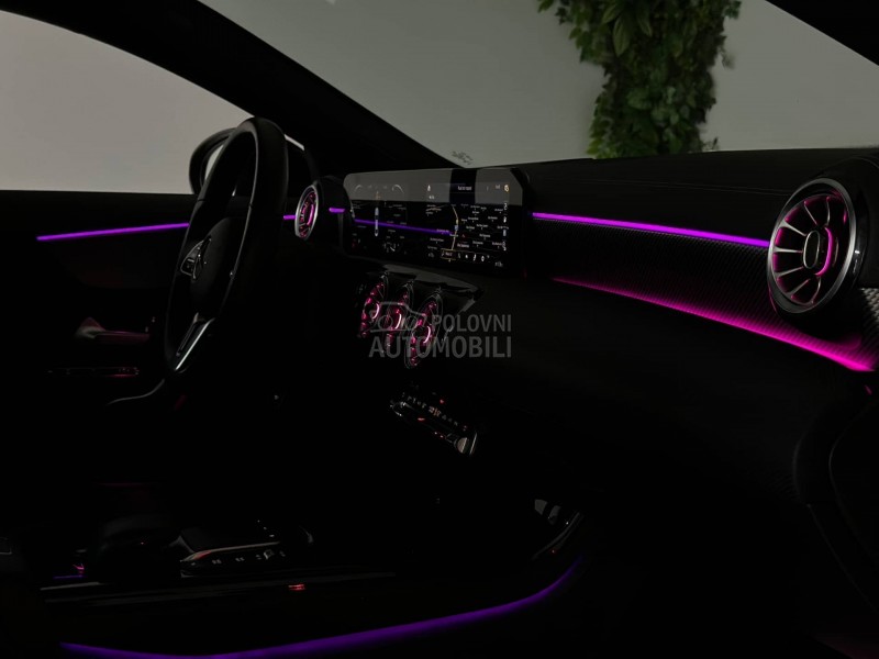 Mercedes Benz CLA 180 AMB AUT