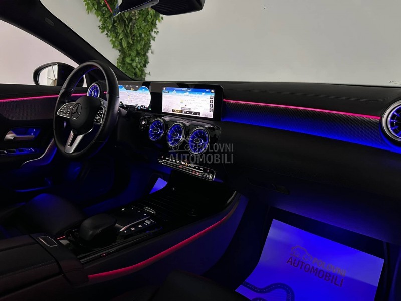 Mercedes Benz CLA 180 AMB AUT