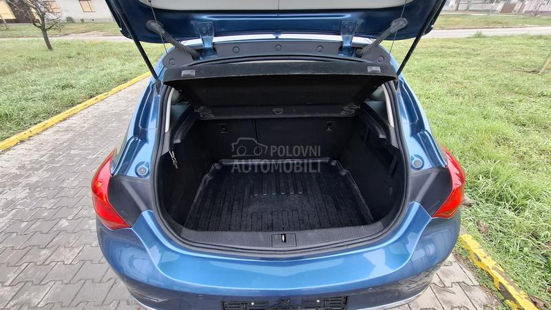 Opel Astra J 1.6cdti