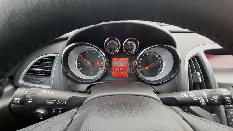 Opel Astra J 1.6cdti
