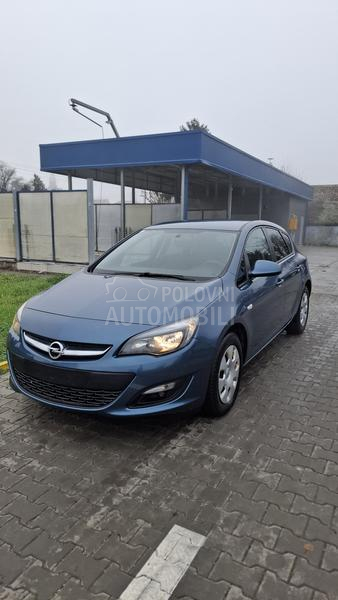 Opel Astra J 1.6cdti