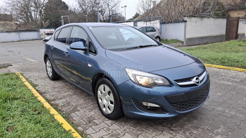Opel Astra J 1.6cdti