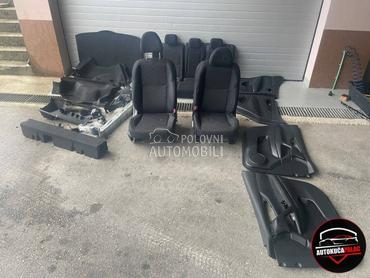 UNUTRAŠNJOST za Nissan Ostalo