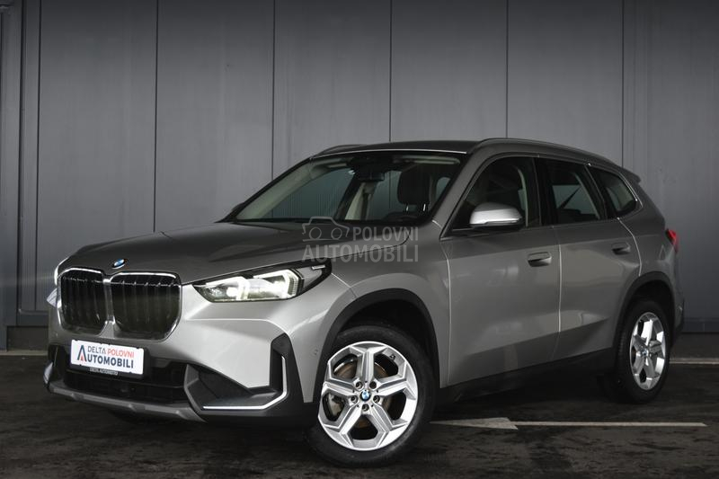 BMW X1 sDrive 18i AT