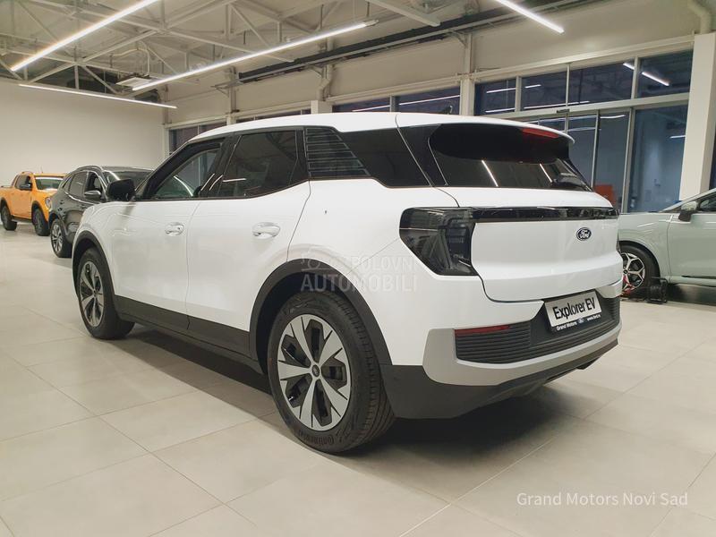 Ford Explorer EV