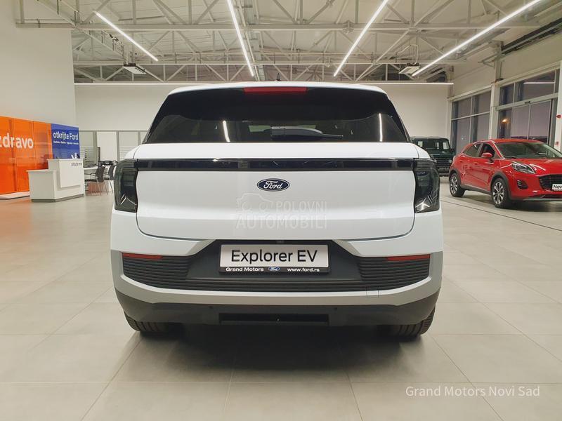 Ford Explorer EV