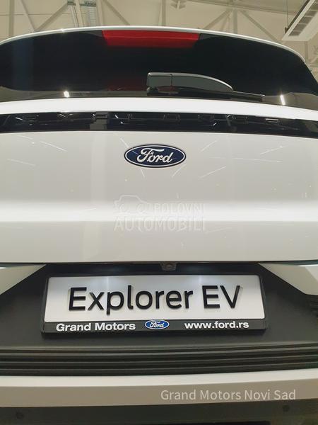 Ford Explorer EV