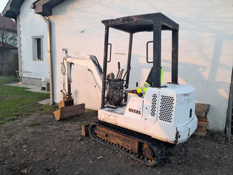Bobcat E 220