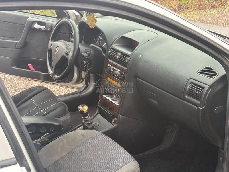 Opel Astra G 1.8