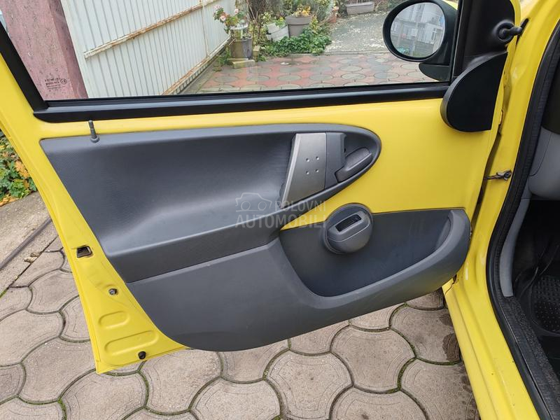 Peugeot 107 1.0 K.l.i.m.aa
