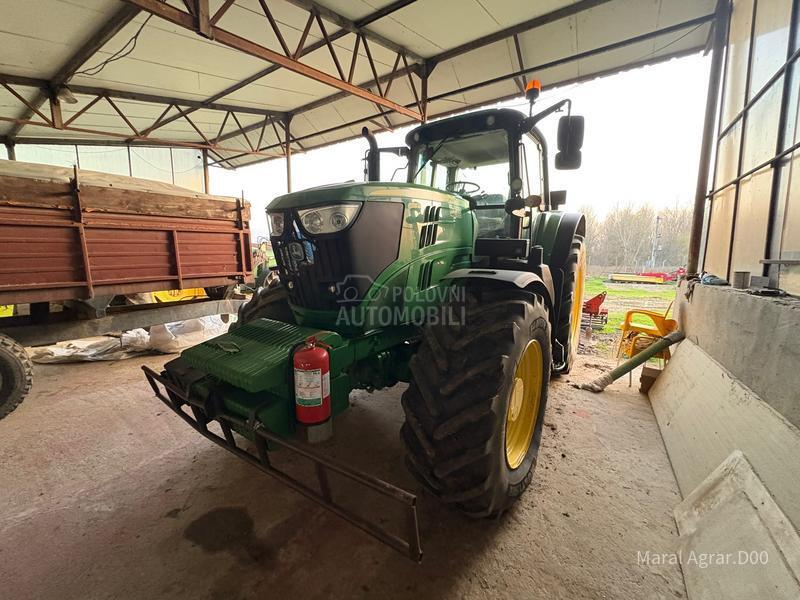 John Deere 6195M