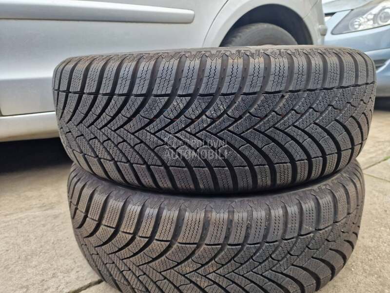 Semperit 205/60 R16 Zimska