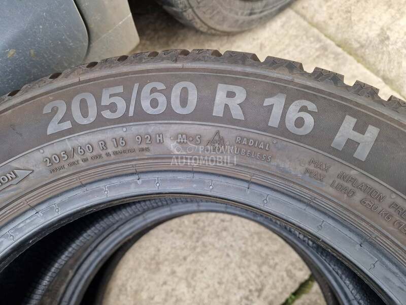Semperit 205/60 R16 Zimska