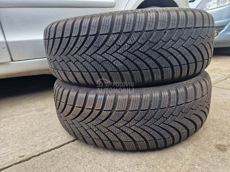 Semperit 205/60 R16 Zimska