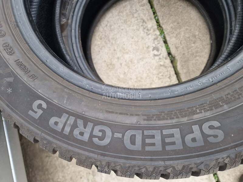 Semperit 205/60 R16 Zimska